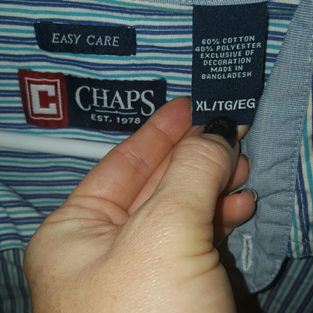 Mens button down - Picture 2 of 3